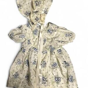 12-18 months Antique 1940s handmade floral baby girl dress with matching bonnet